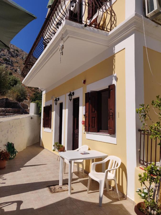 Nikos And Eva Studios Symi Bagian luar foto