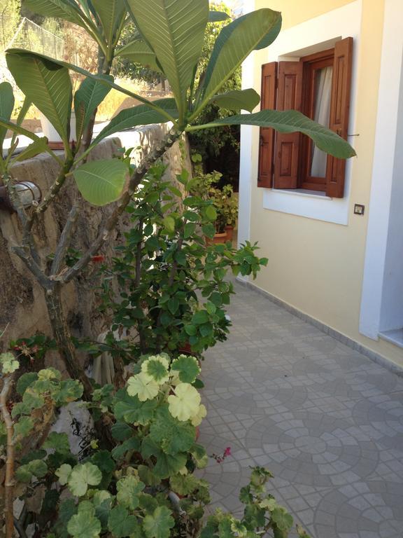 Nikos And Eva Studios Symi Bagian luar foto